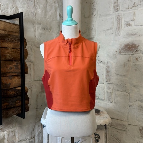Old Navy Tops - Old Navy Vibrant Orange and Red Zip Crop Top